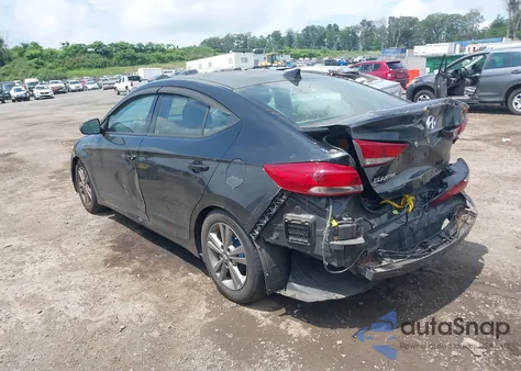2017 Hyundai Elantra Se z USA, uszkodzony, nr VIN 5NPD84LF2HH050771